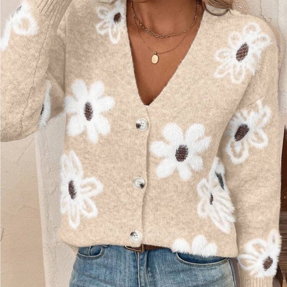 New button down floral print cardigan  sweater - Picture 1 of 6